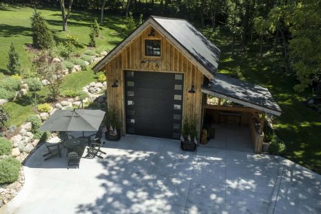 Gable-barn-garage-with-lean-to