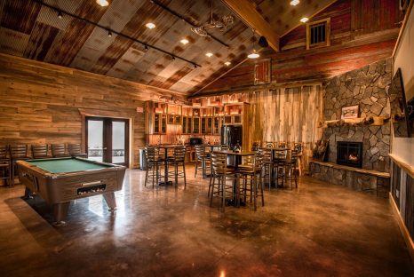 post-and-beam-lodge-recreation-bar-room