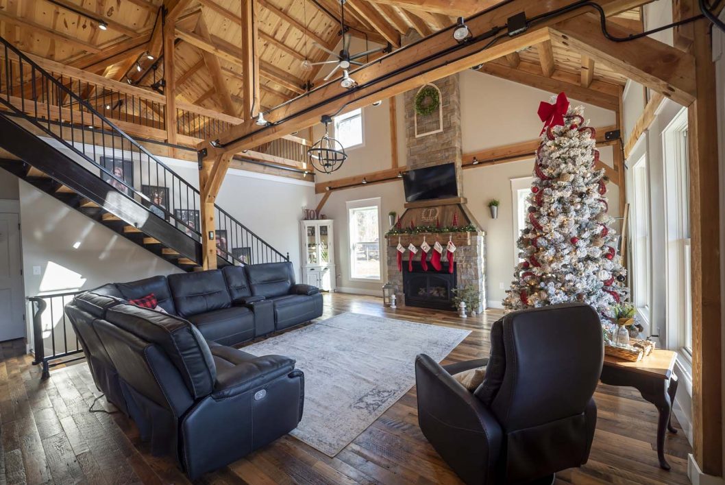 Holiday Favorite! Modern Post & Beam Home - Legacy Post and Beam
