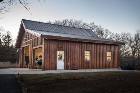 Barn - HCA0516 - Legacy Post and Beam