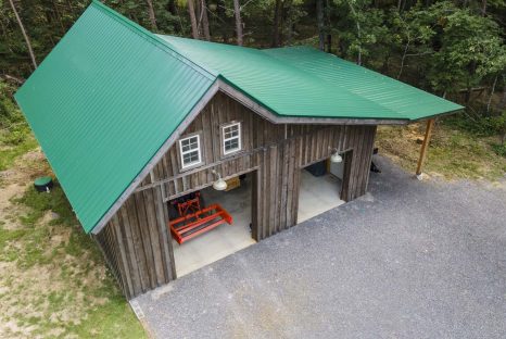 exterior-post-and-beam-barn-kit