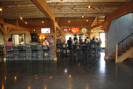 knox-south-dakota-post-and-beam-bbq-restaurant-bar