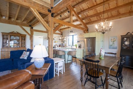 Modern Farmhouse Style Post and Beam Home - Legacy Post and Beam