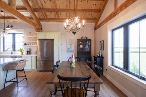 open-concept-timber-frame-dining-room