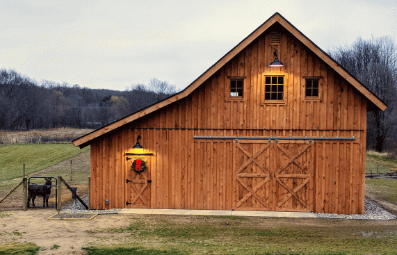 post-and-beam-hobby-barn-michigan