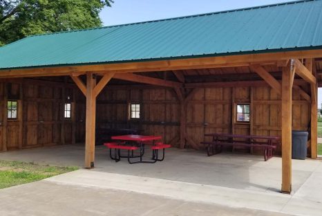 picnic-shelter-city-park-post-and-beam