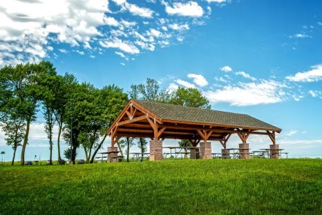 post-and-beam-pavilion-south-dakota-good-earth-state-park