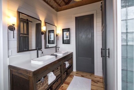 bathroom-farmhouse-timber-frame-kit