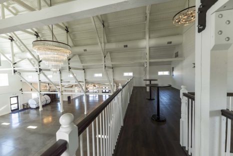 timber-frame-wedding-venue-with-loft-overhead