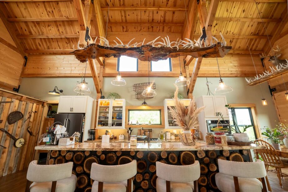 Just in: Pictures of Post & Beam Acreage Home - Legacy Post and Beam
