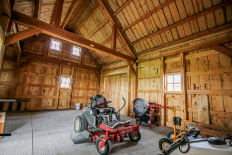 timber-trusses-hobby-barn