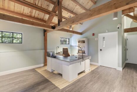 office-post-and-beam