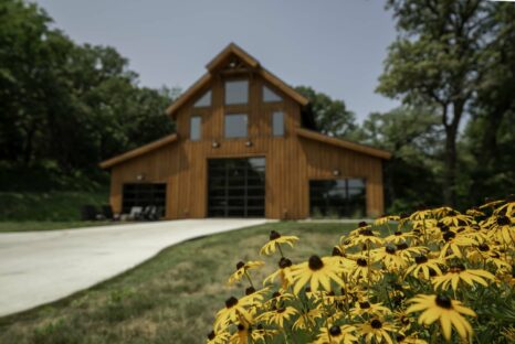 post-and-beam-hobby-barn