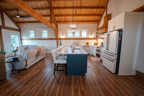 open-floor-plan-barndominium