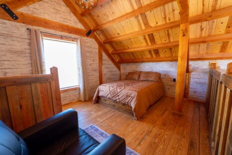 Post-and-beam-loft-bedroom