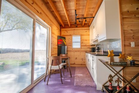 barn-home-kitchen