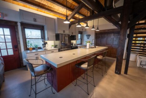 post-and-beam-kitchen