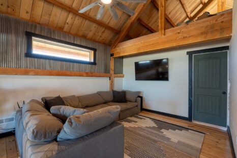 timber-frame-loft-living-room