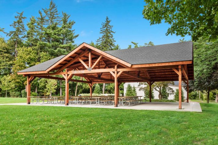 wood-picnic-pavilion