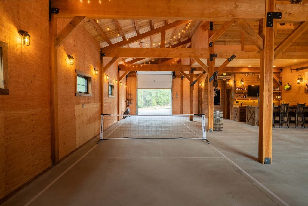 garage-post-and-beam-barndominium