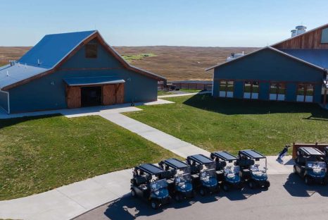 golf course party barn
