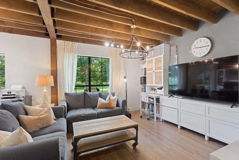 wood-beam-living-room