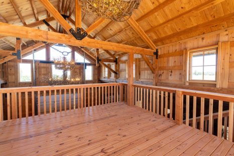 barn-loft