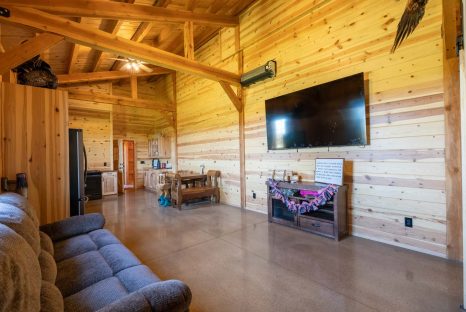 barn-with-living