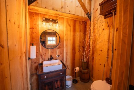hobby-barn-bathroom