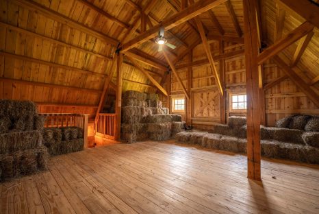 horse-barn-loft