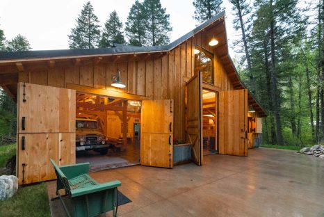timber-barndominium-kit
