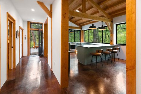 modern-post-and-beam-home