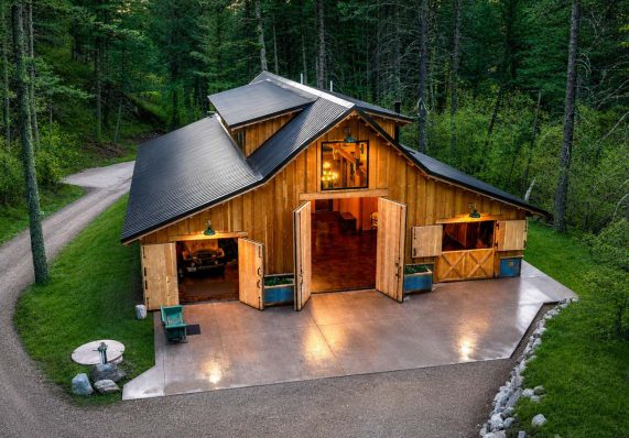 post-and-beam-barndominium